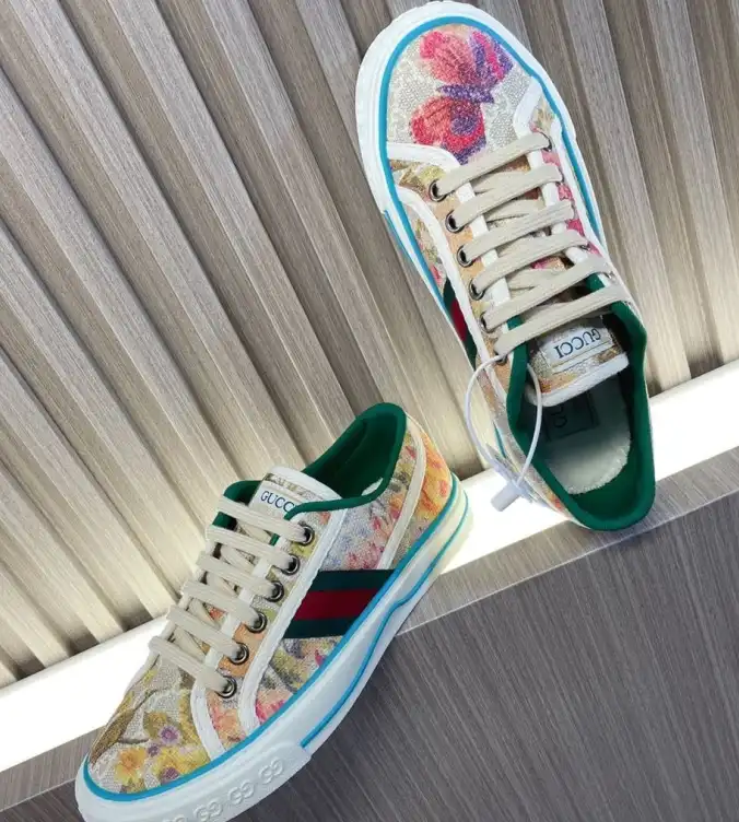 hype Gucci Sneakers