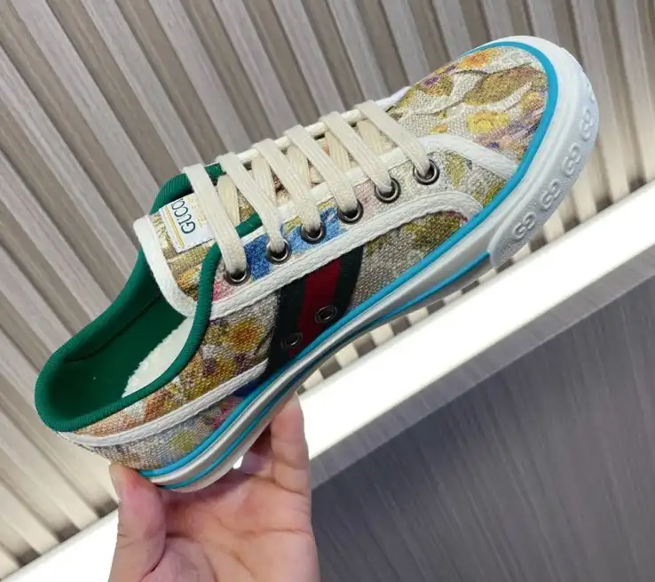 hype Gucci Sneakers