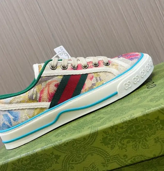 hype Gucci Sneakers