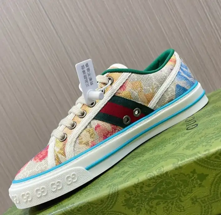 hype Gucci Sneakers