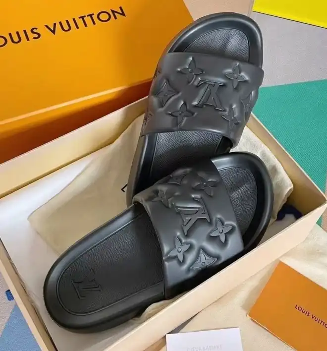 hype LV Slippers