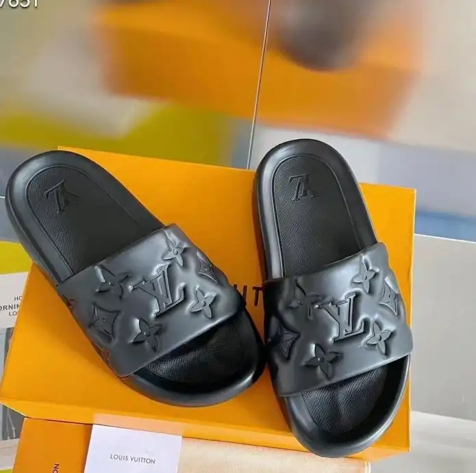 hype LV Slippers