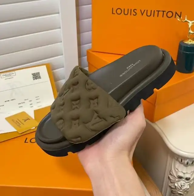 hype LV Slippers