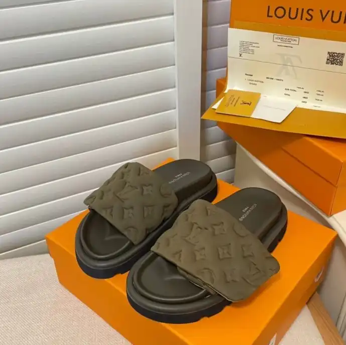 hype LV Slippers