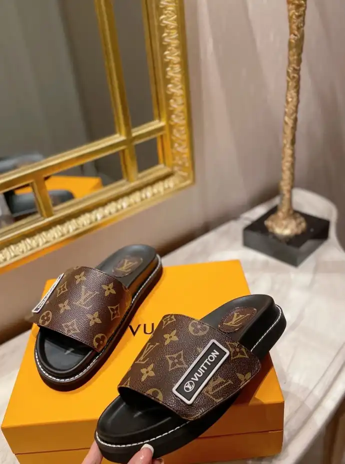 hype LV Slippers