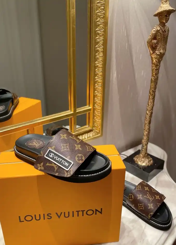 hype LV Slippers