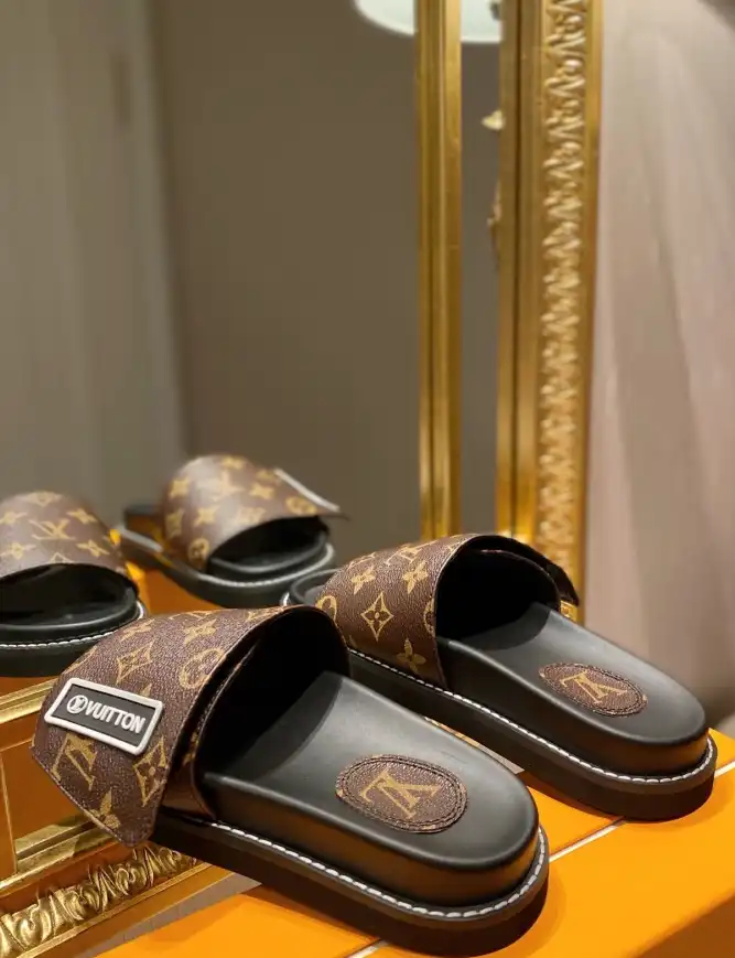 hype LV Slippers