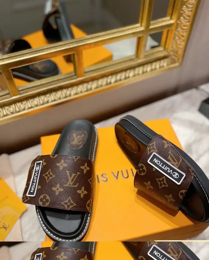 hype LV Slippers