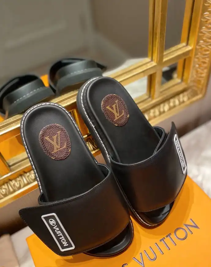 hype LV Slippers