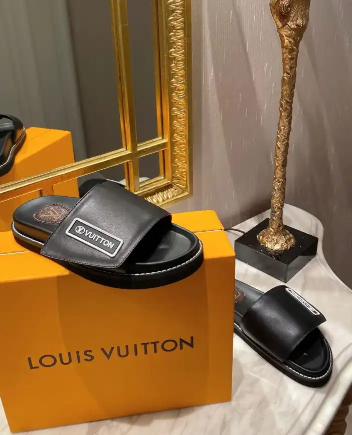 hype LV Slippers