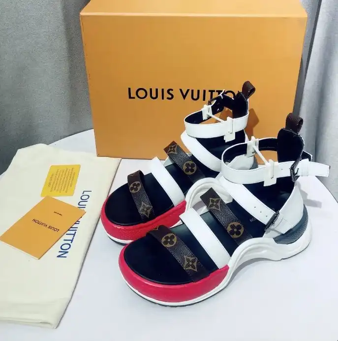 hype Louis Vuitton Sneakers