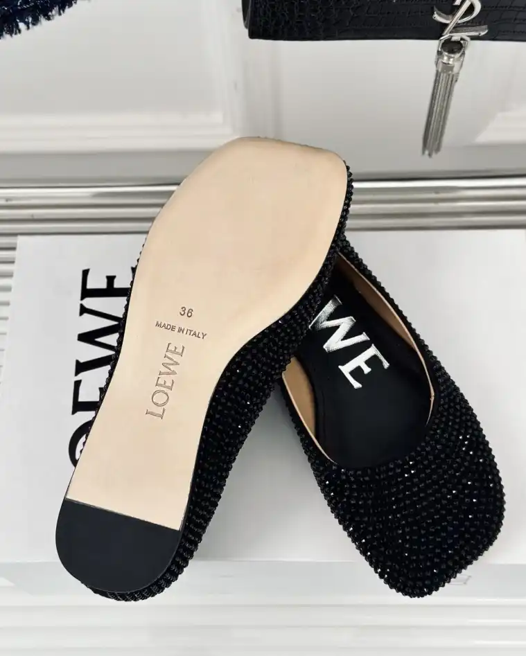 hype Loewe Slippers