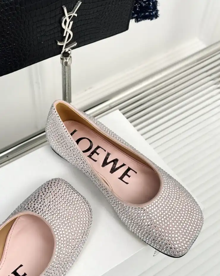 hype Loewe Slippers