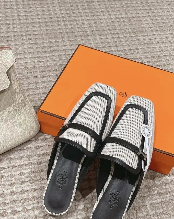 hype Hermes Slippers