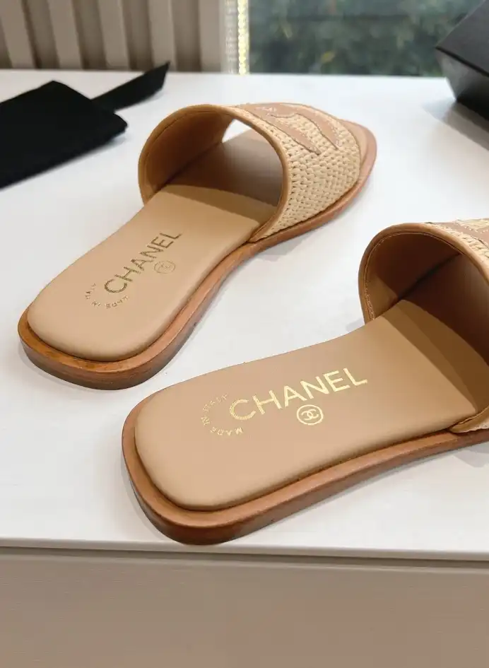 hype Chanel Slippers