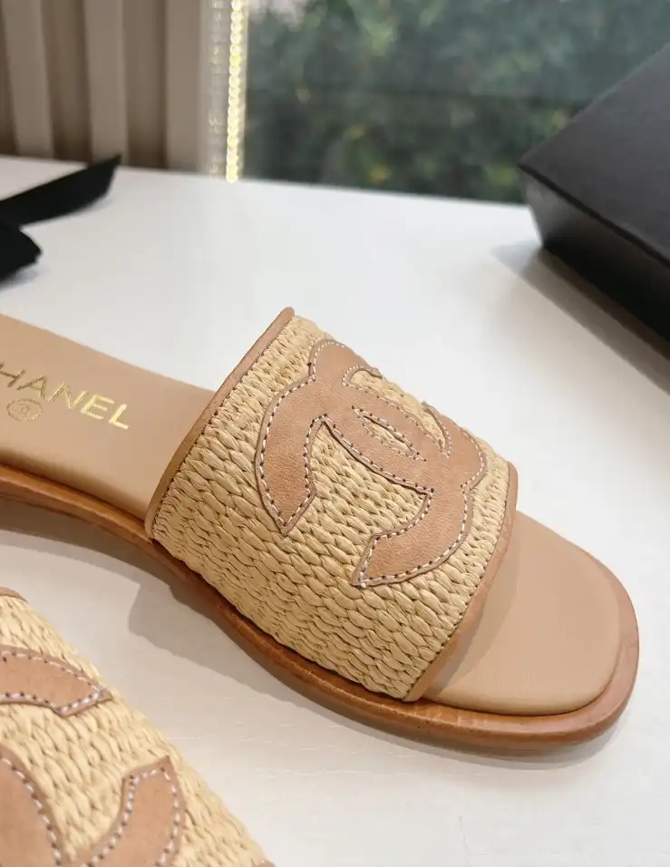 hype Chanel Slippers