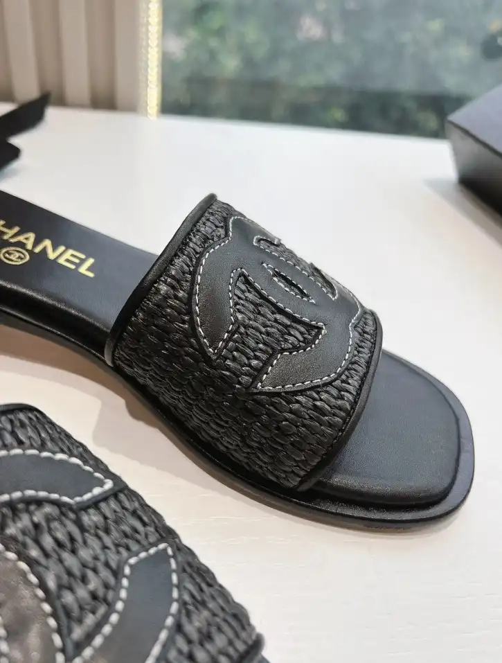 hype Chanel Slippers