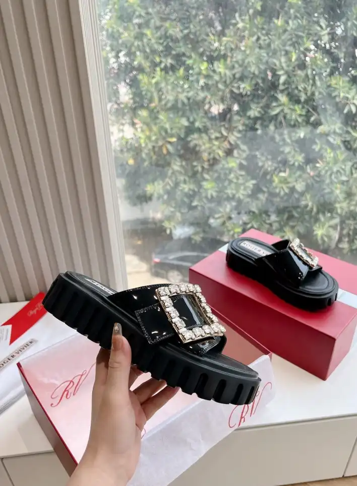 hype Roger Vivier Slippers