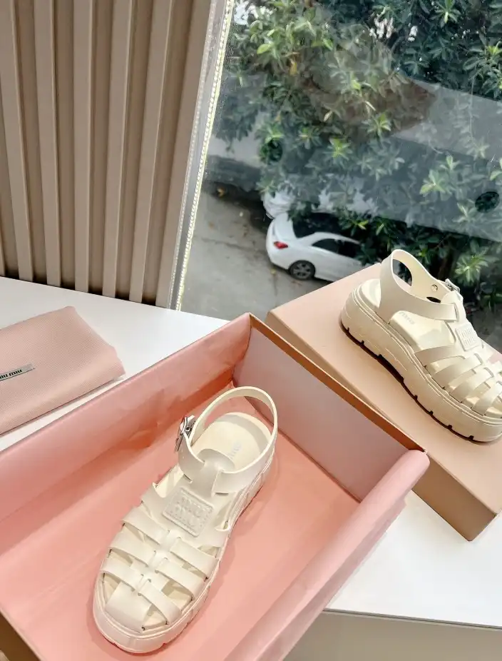 hype Miu Miu Sandals