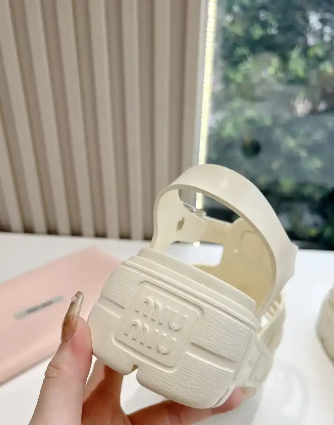 hype Miu Miu Sandals