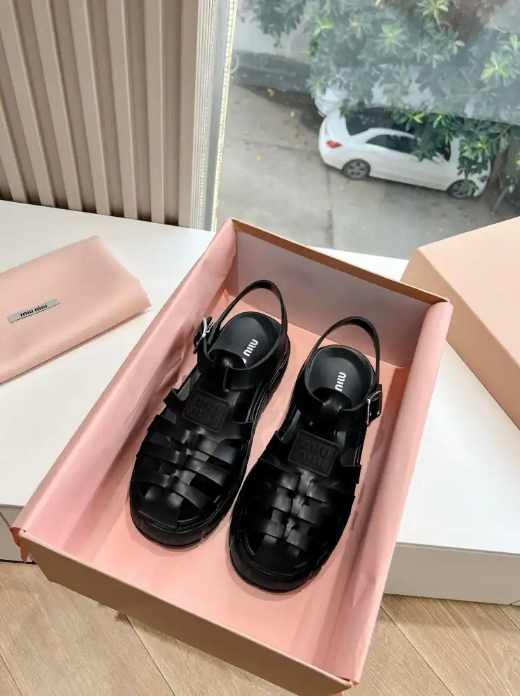 hype Miu Miu Sandals