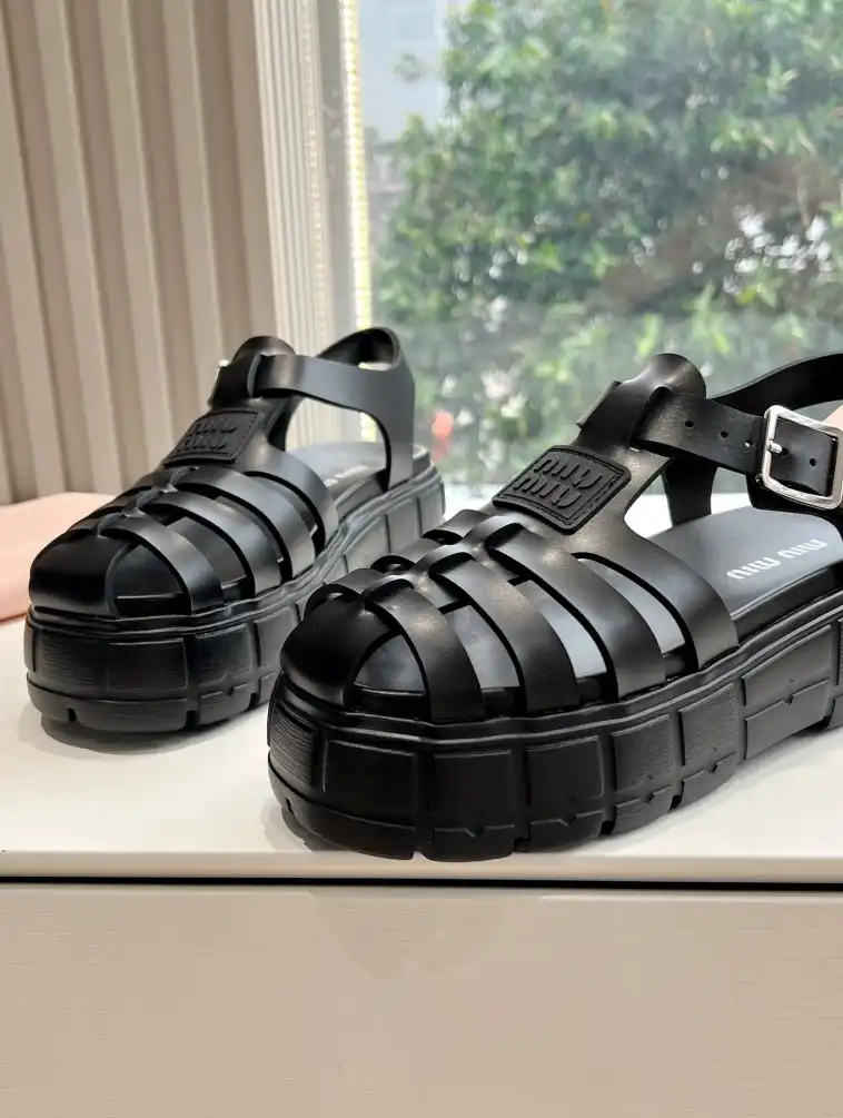 hype Miu Miu Sandals