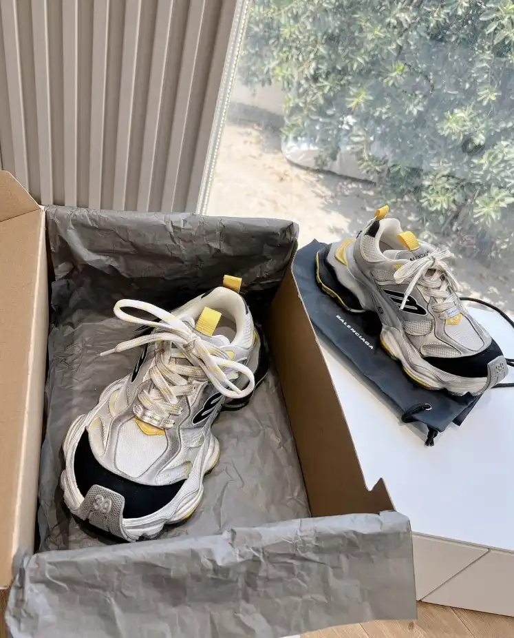 hype Balenciaga Sneakers