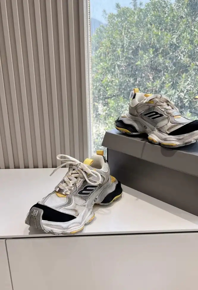 hype Balenciaga Sneakers