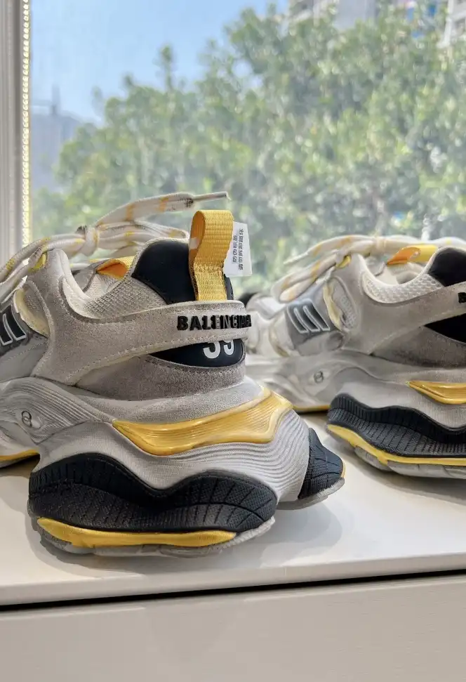 hype Balenciaga Sneakers