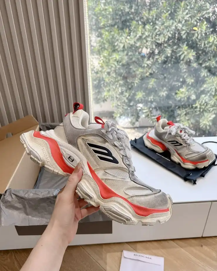 hype Balenciaga Sneakers