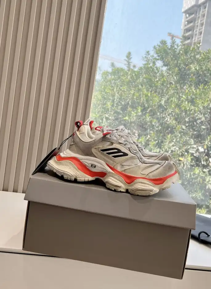 hype Balenciaga Sneakers