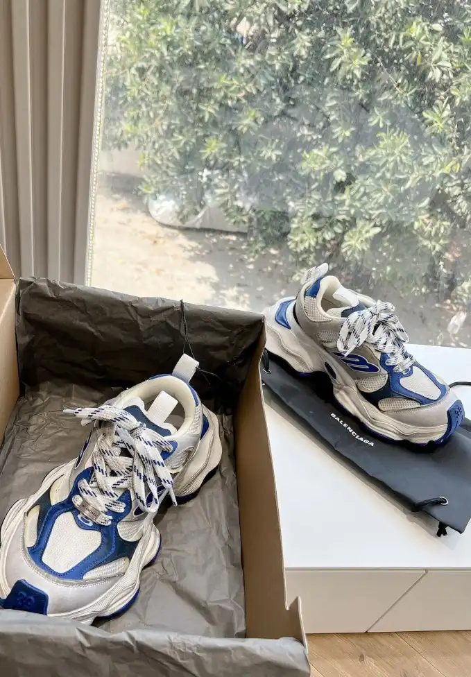 hype Balenciaga Sneakers