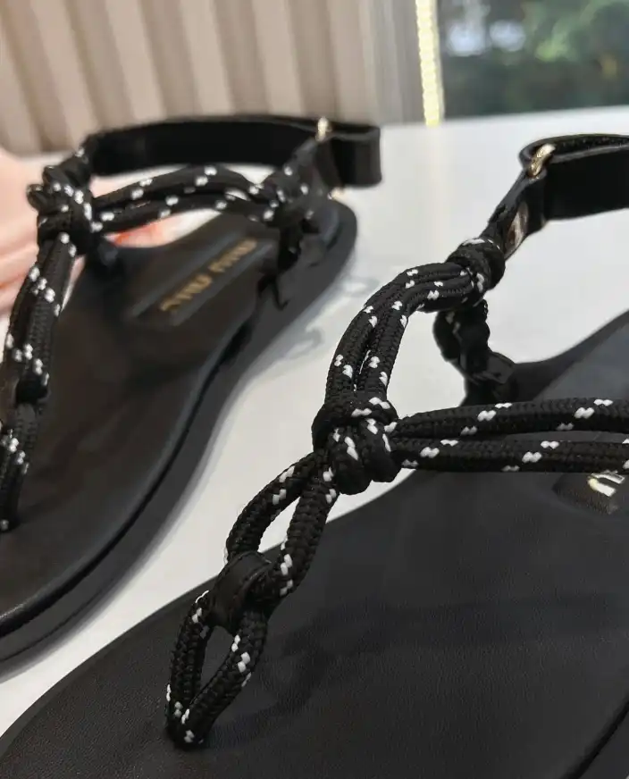 hype Miu Miu Sandals