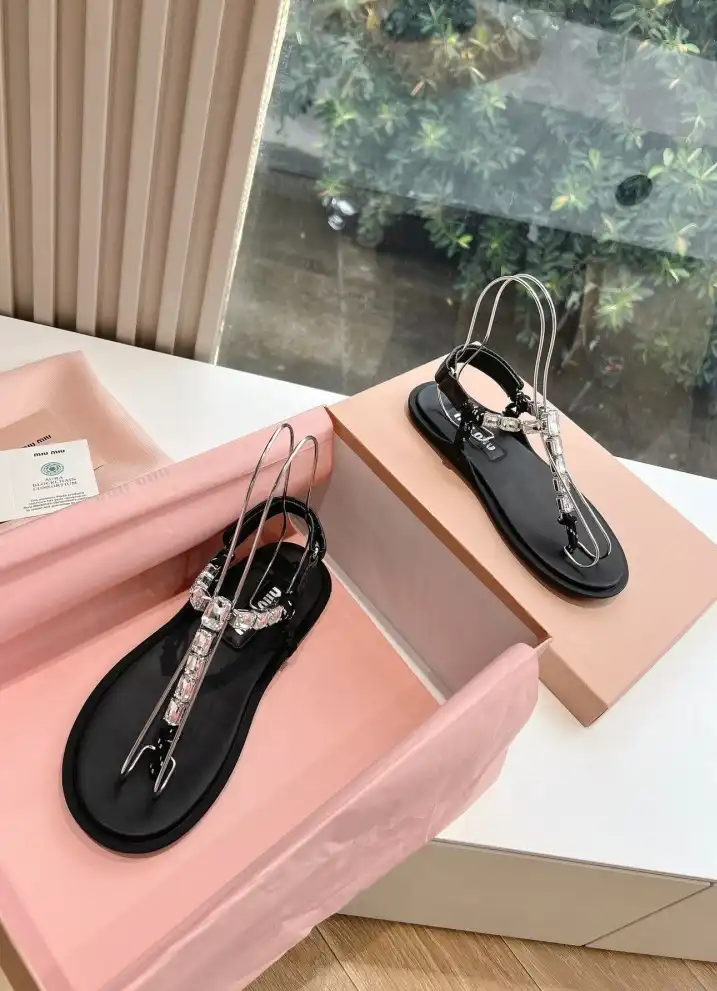 hype Miu Miu Sandals