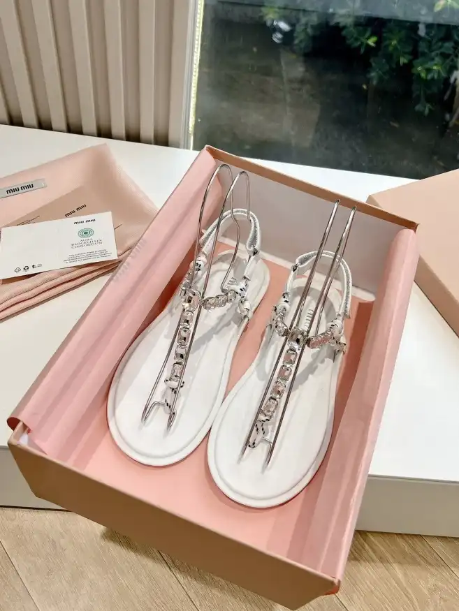 hype Miu Miu Sandals