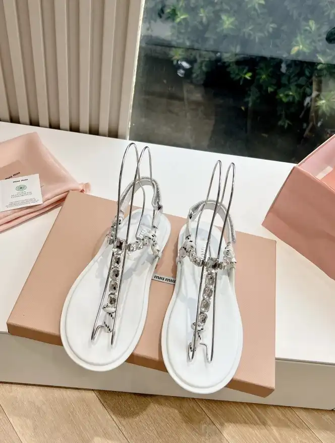 hype Miu Miu Sandals