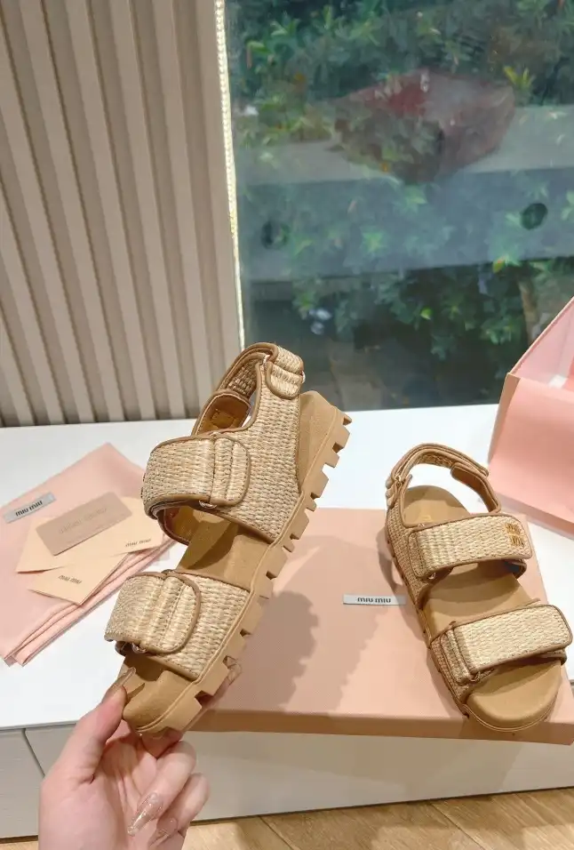 hype Miu Miu Sandals