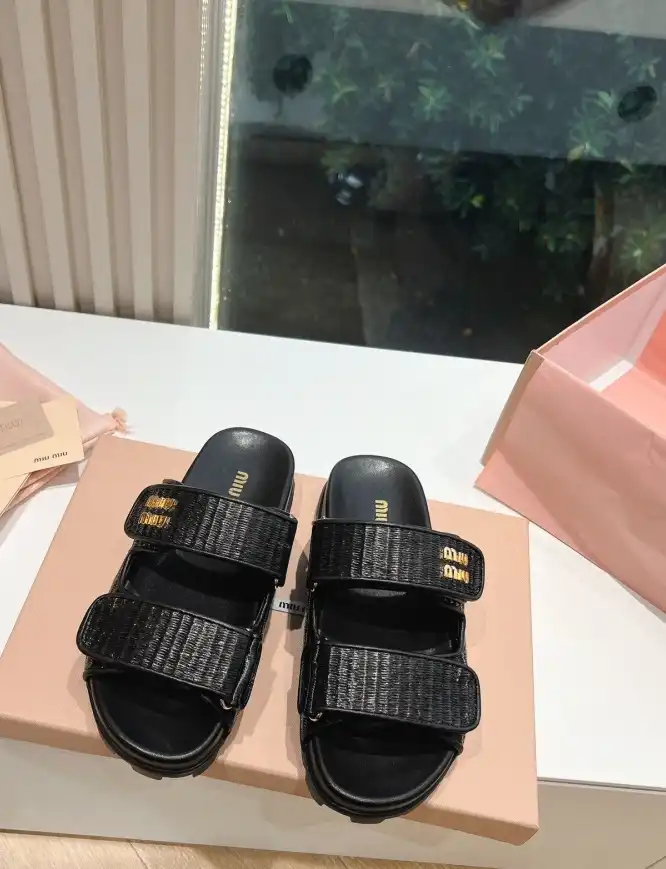 hype Miu Miu Sandals