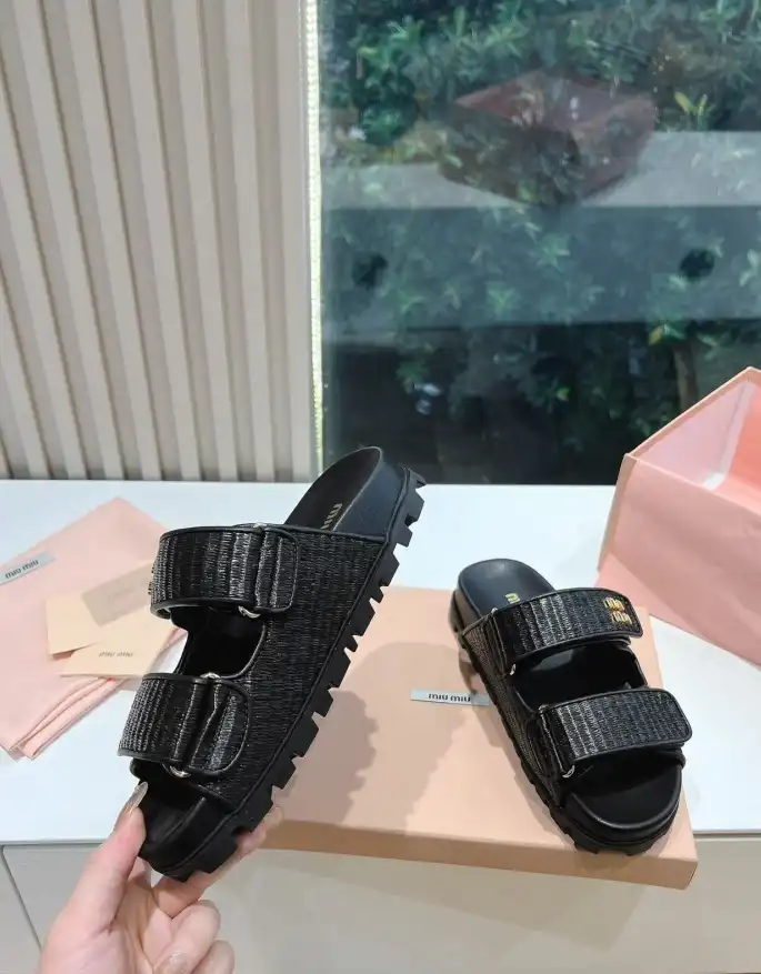 hype Miu Miu Sandals