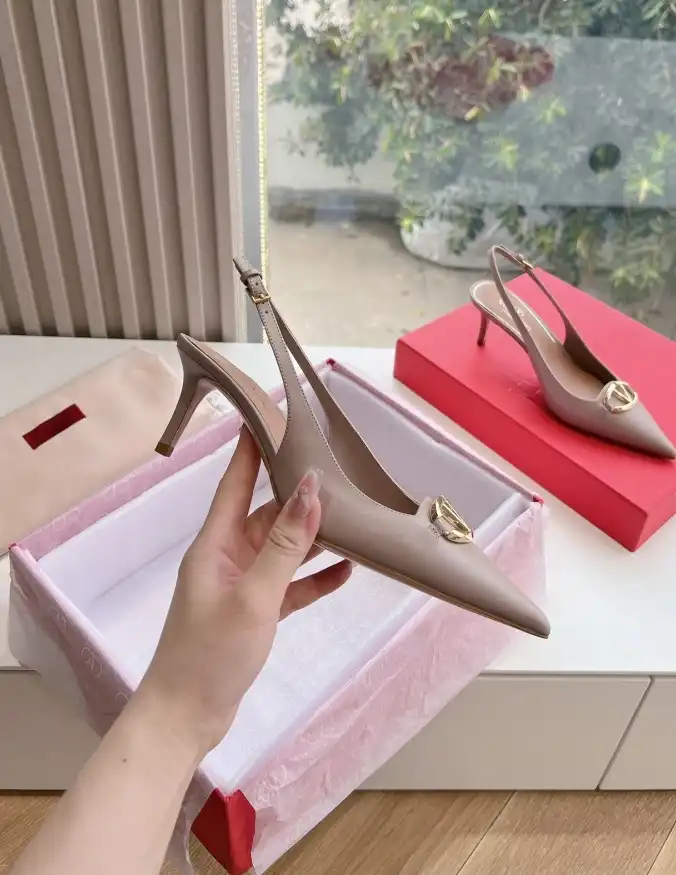 hype Valentino High Heels