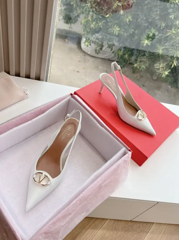 hype Valentino High Heels