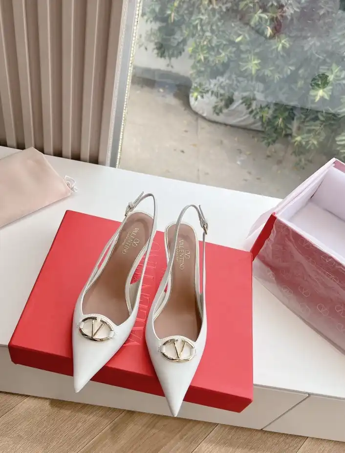 hype Valentino High Heels