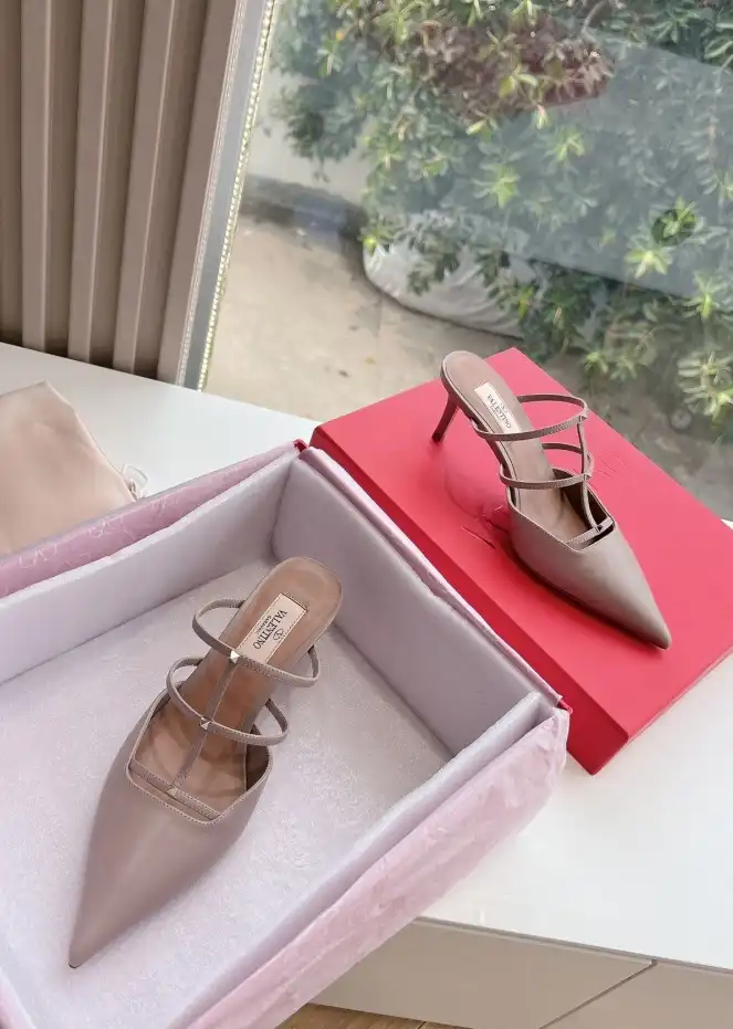 hype Valentino High Heels