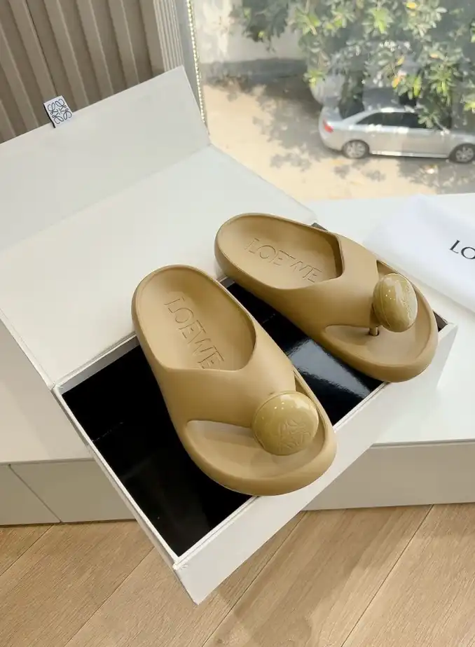 hype Loewe Slippers