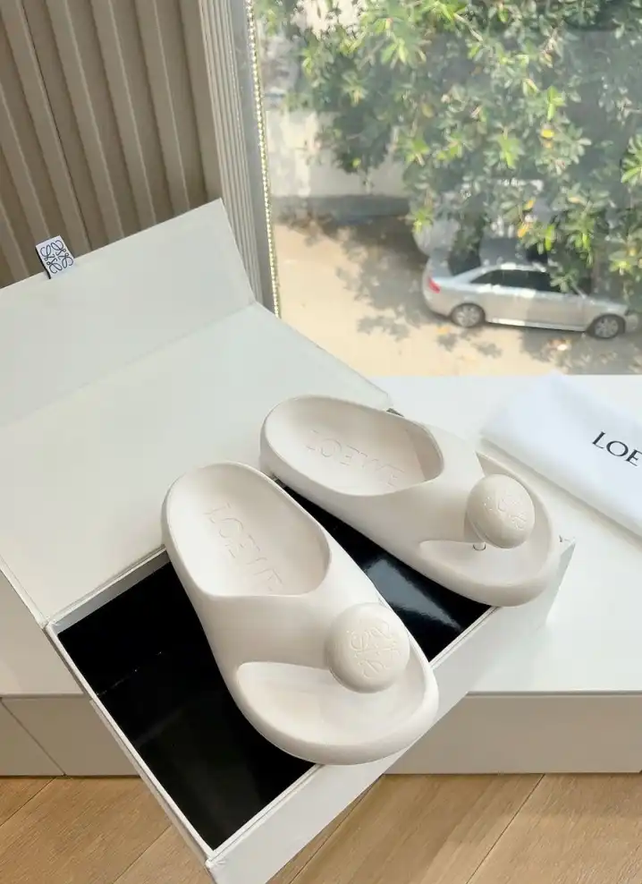 hype Loewe Slippers