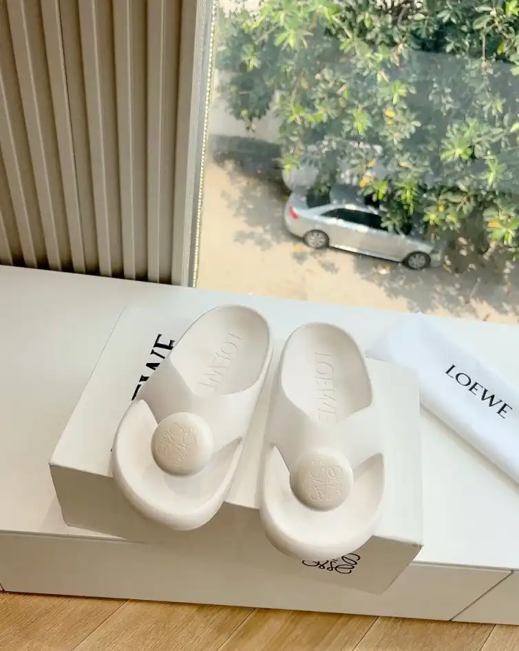 hype Loewe Slippers