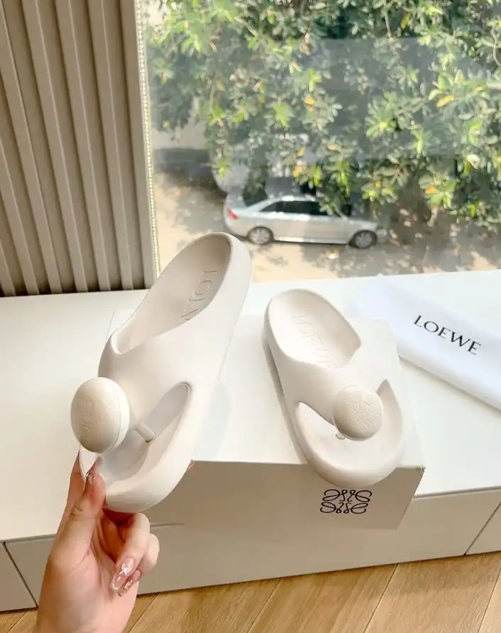 hype Loewe Slippers