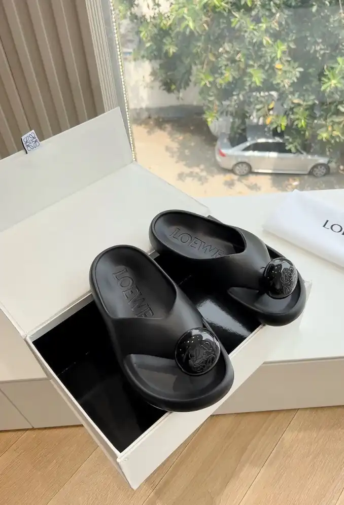 hype Loewe Slippers