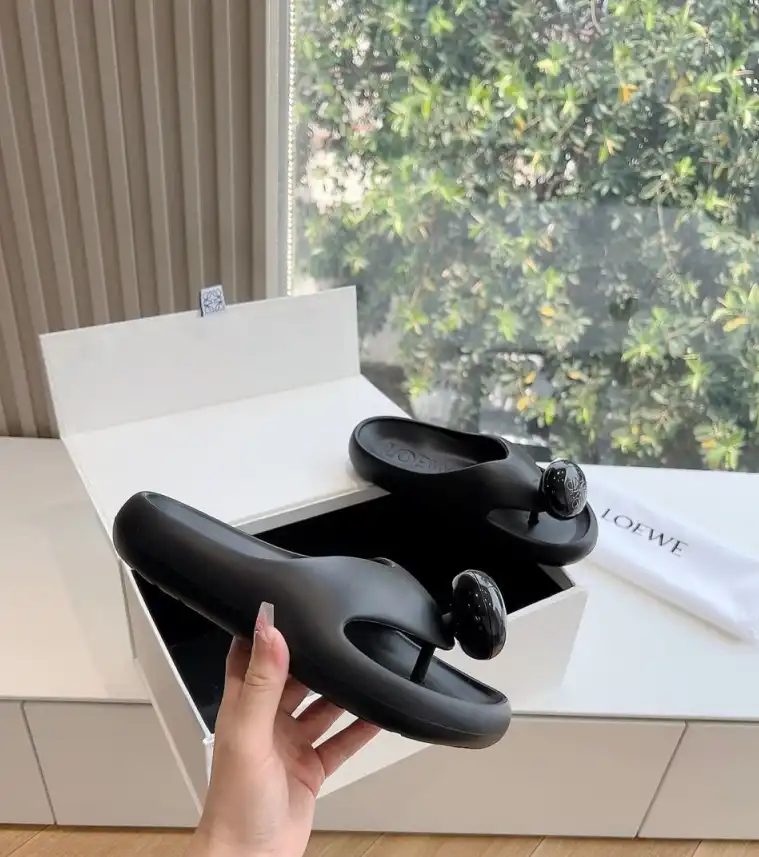 hype Loewe Slippers