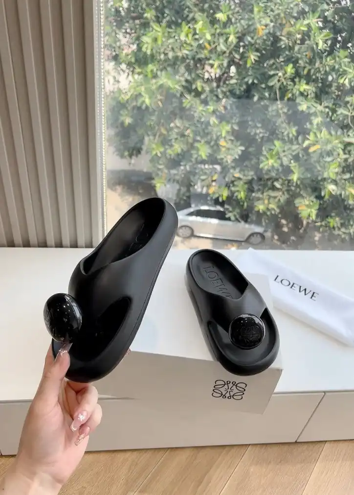 hype Loewe Slippers